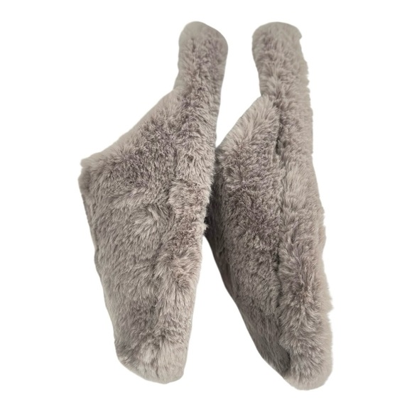 Soma Plush Taupe Faux Fur Cozy Mule Slide House Slippers Size Large NWT in - Picture 6 of 8
